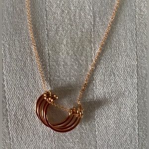 Freshie & Zero Small Honey Petals necklace. NEW in box
